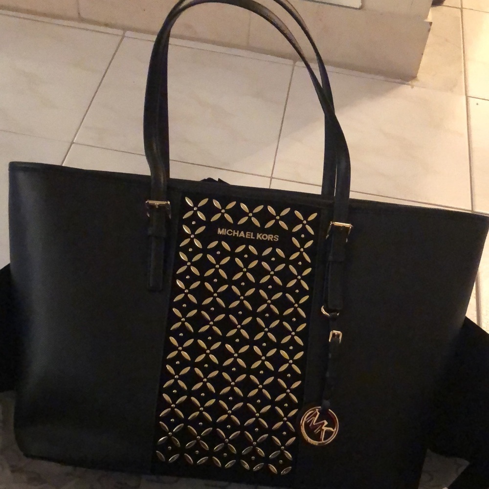 Michael Kors voyager large hotfix purse